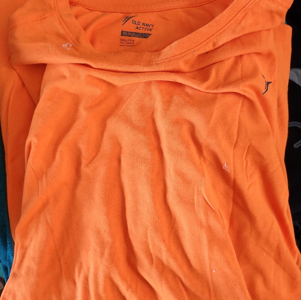 3xlt old navy active short sleeve tees